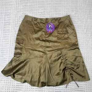 NWT Gypsy Jeans Womens Olive Streetwear Fusion Satin Y2K Mini Skirt Size 22 New